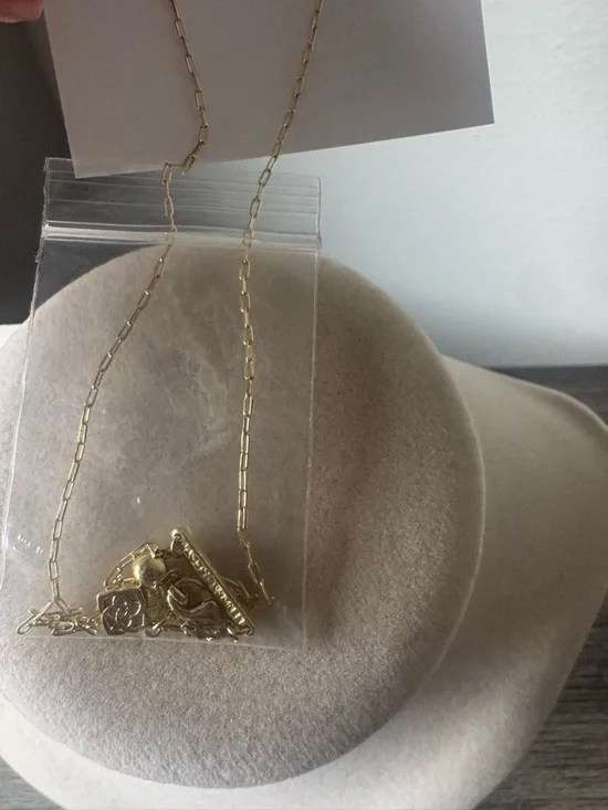 Kendra Scott 'Love' Pendant Necklace in Pink and Gold - Picture 4 of 5